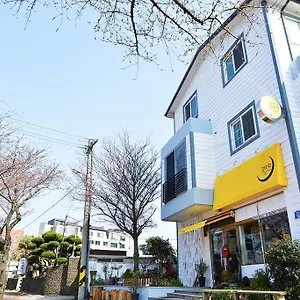 Guest house Ganderak **