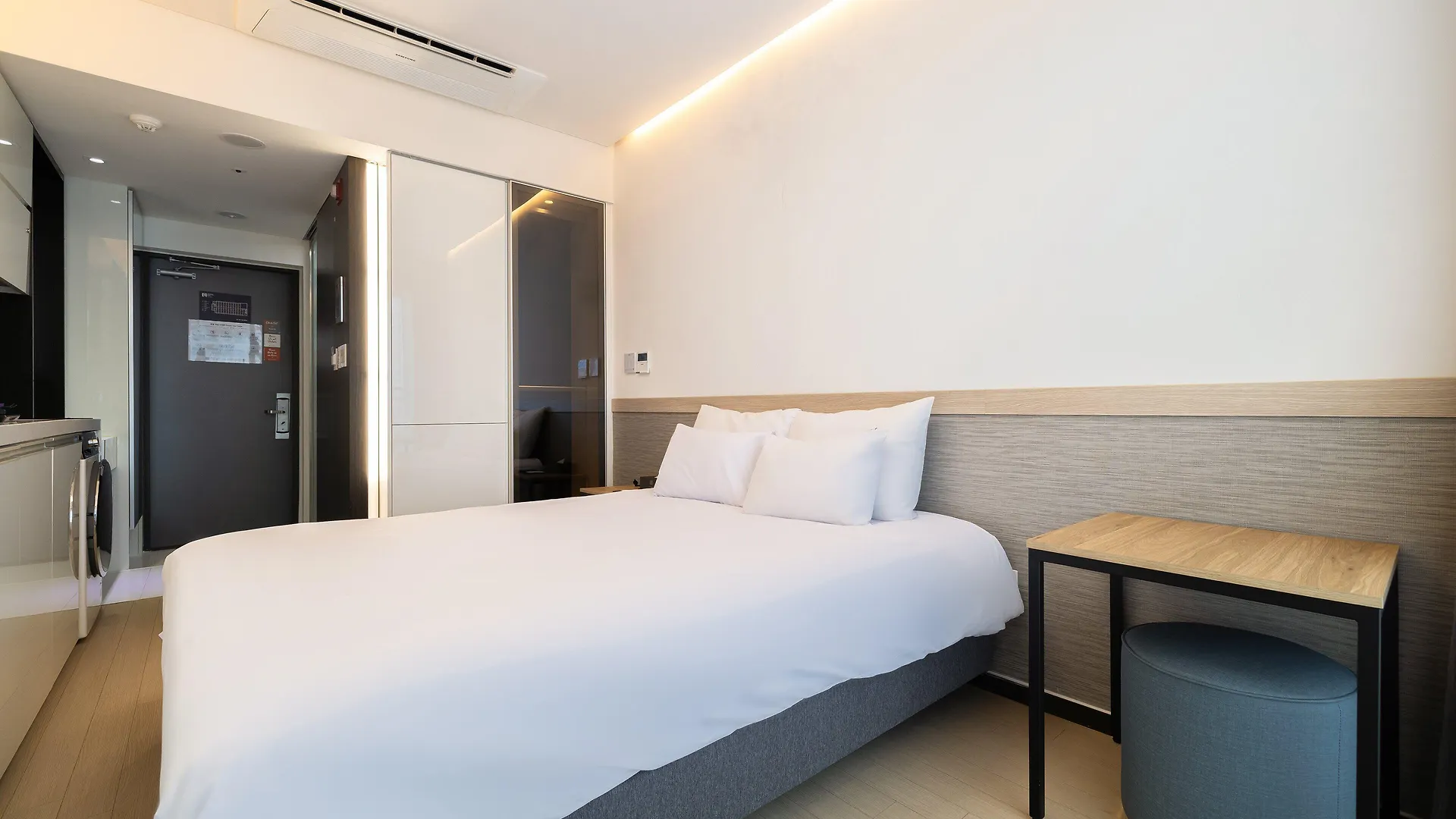 Skytop Hotel Incheon Airport