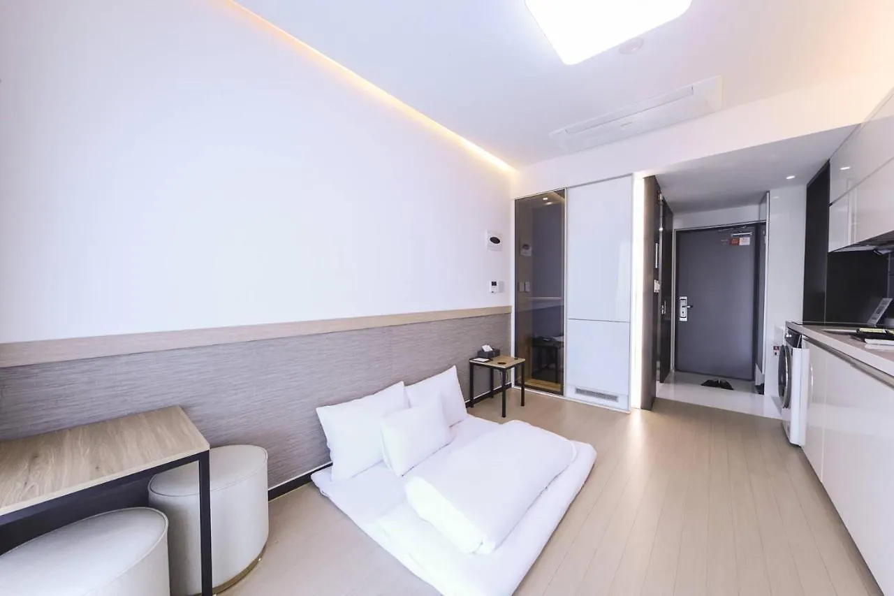 **  Skytop Hotel Incheon Airport 韓国